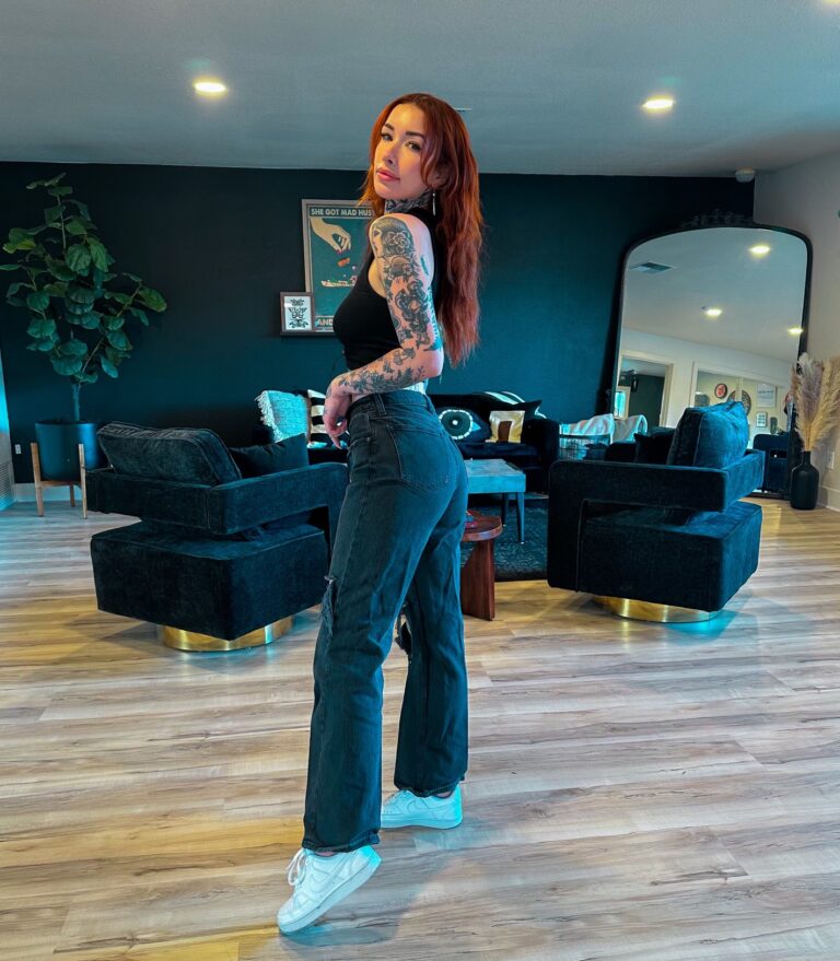 Bella Ware | J. Bella Tattoo PMU Artist in Salem Oregon